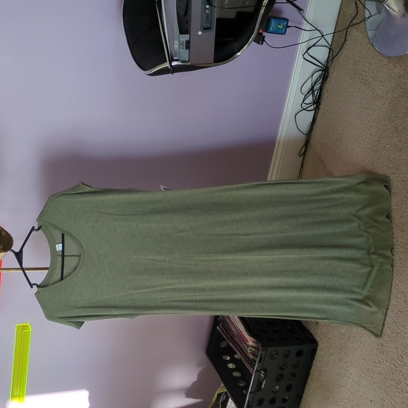 Old Navy Dresses & Skirts - Old Navy Tshirt Dress